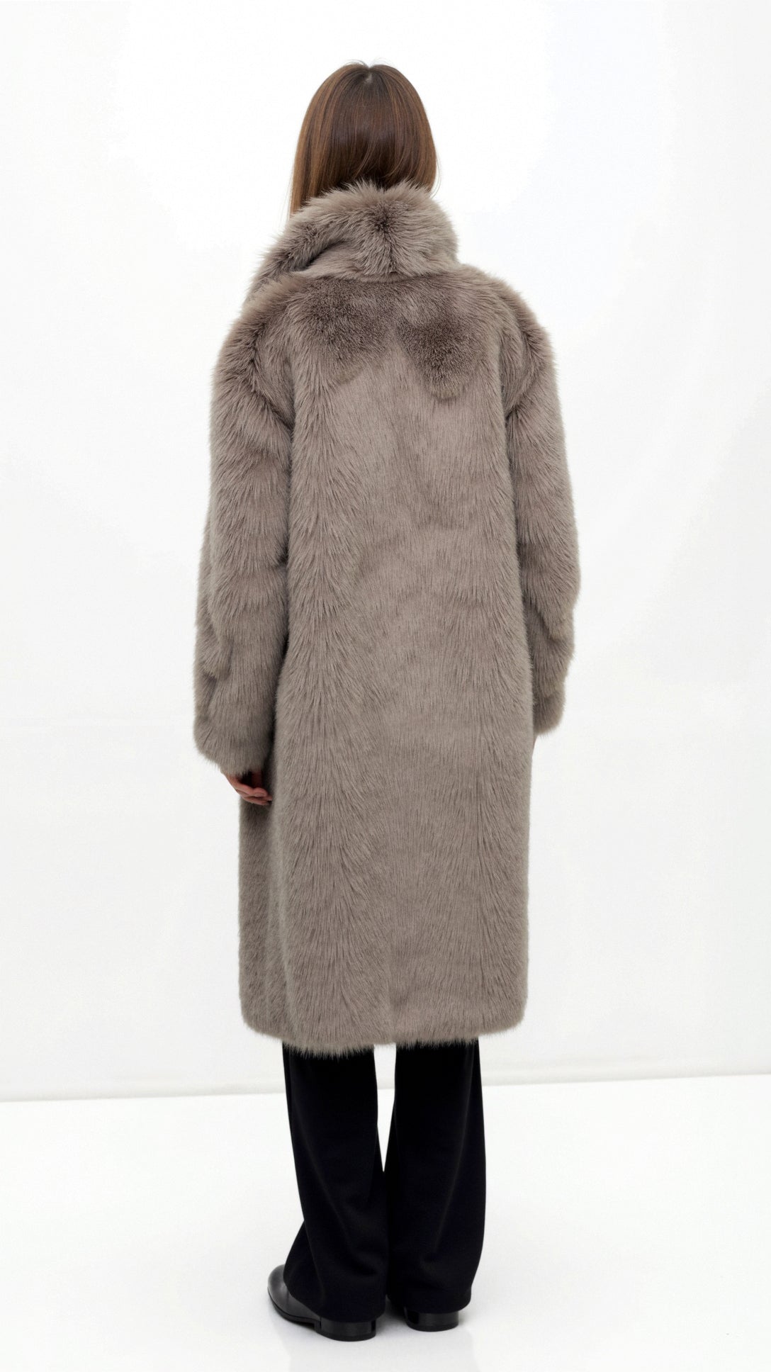 Zala - Mehek Zimski Plašč z Bogatim Ovratnikom