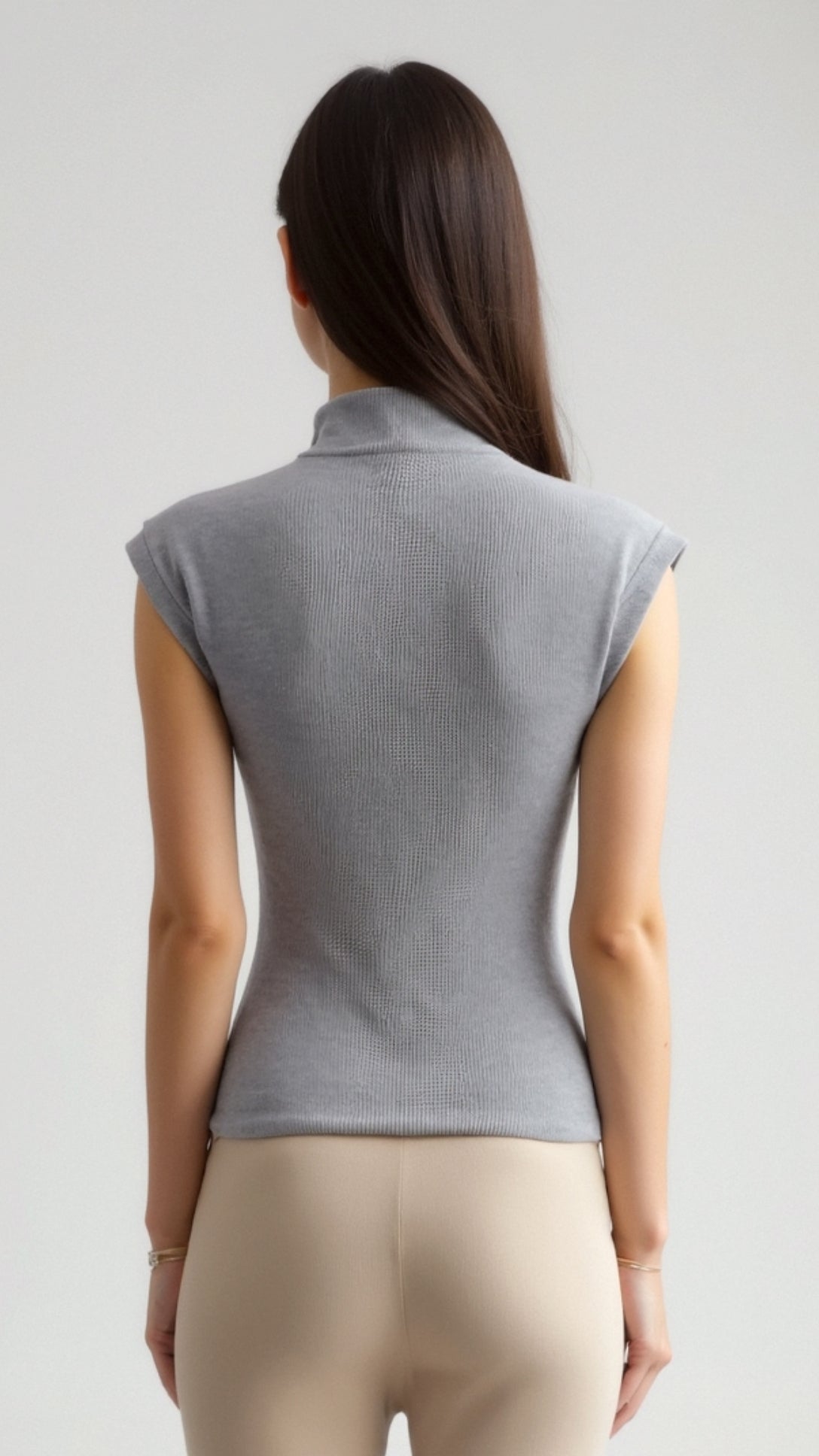 Cvetka - Elegantna Majica brez Rokavov