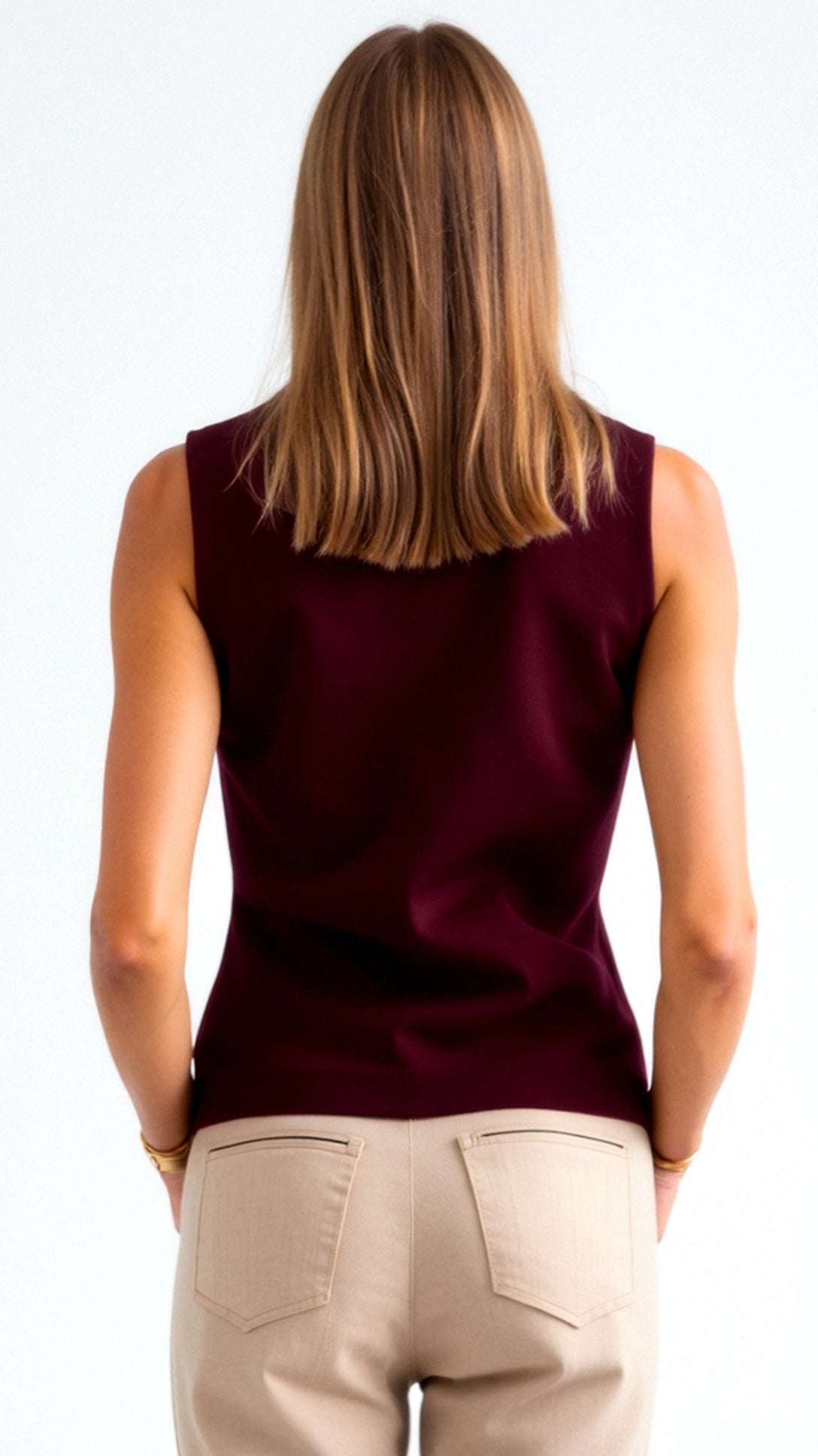 Ajda - Ukrojen Brezrokavnik v Bordo Rdeči